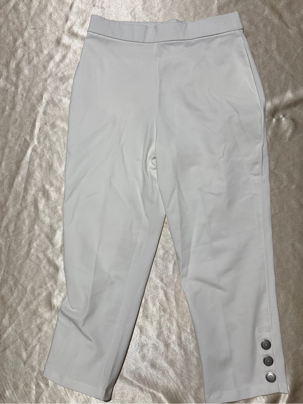 Susan Graver Weekend Regular Premium Stretch Slim Leg Capri Pant XS A647460